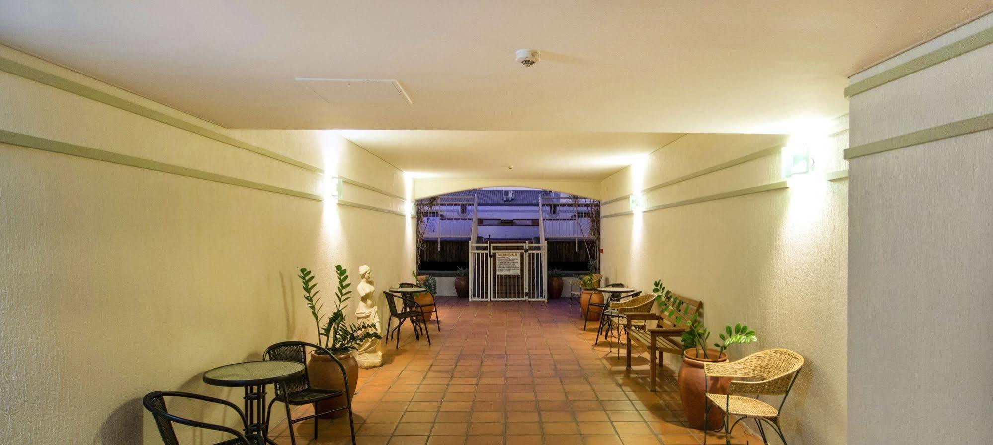 Il Centro Apartment Hotel Cairns Zewnętrze zdjęcie